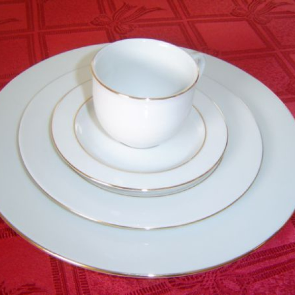 	Assiette Plate fil or D=27
